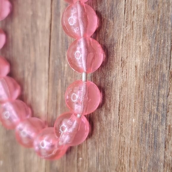 B2827 bubblegum pink moon drop bracelet - Picture 2 of 2